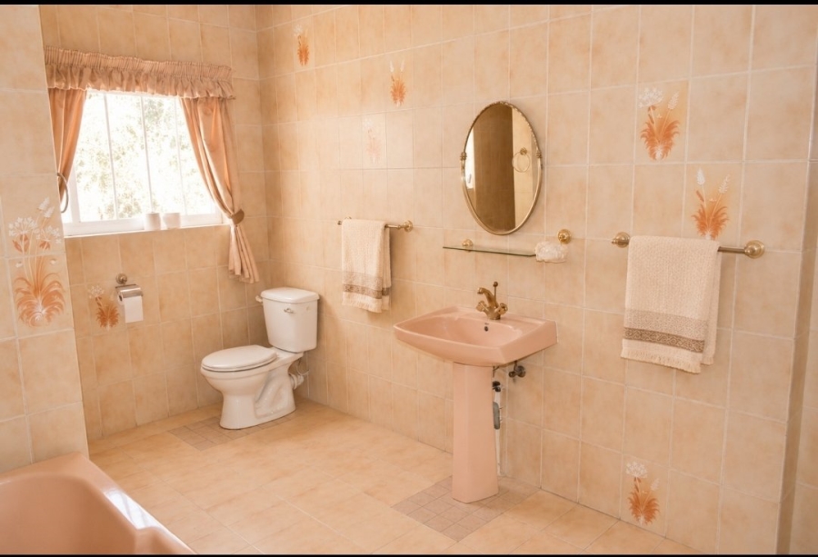 3 Bedroom Property for Sale in Wilkoppies North West
